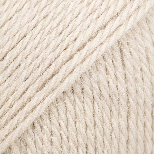 Drops Alpaca, Alpacawolle in Sand-weiches Garn aus Alpaka für Strick -und Häkelprojekte.  Hautfreundlich. Fb. 9039